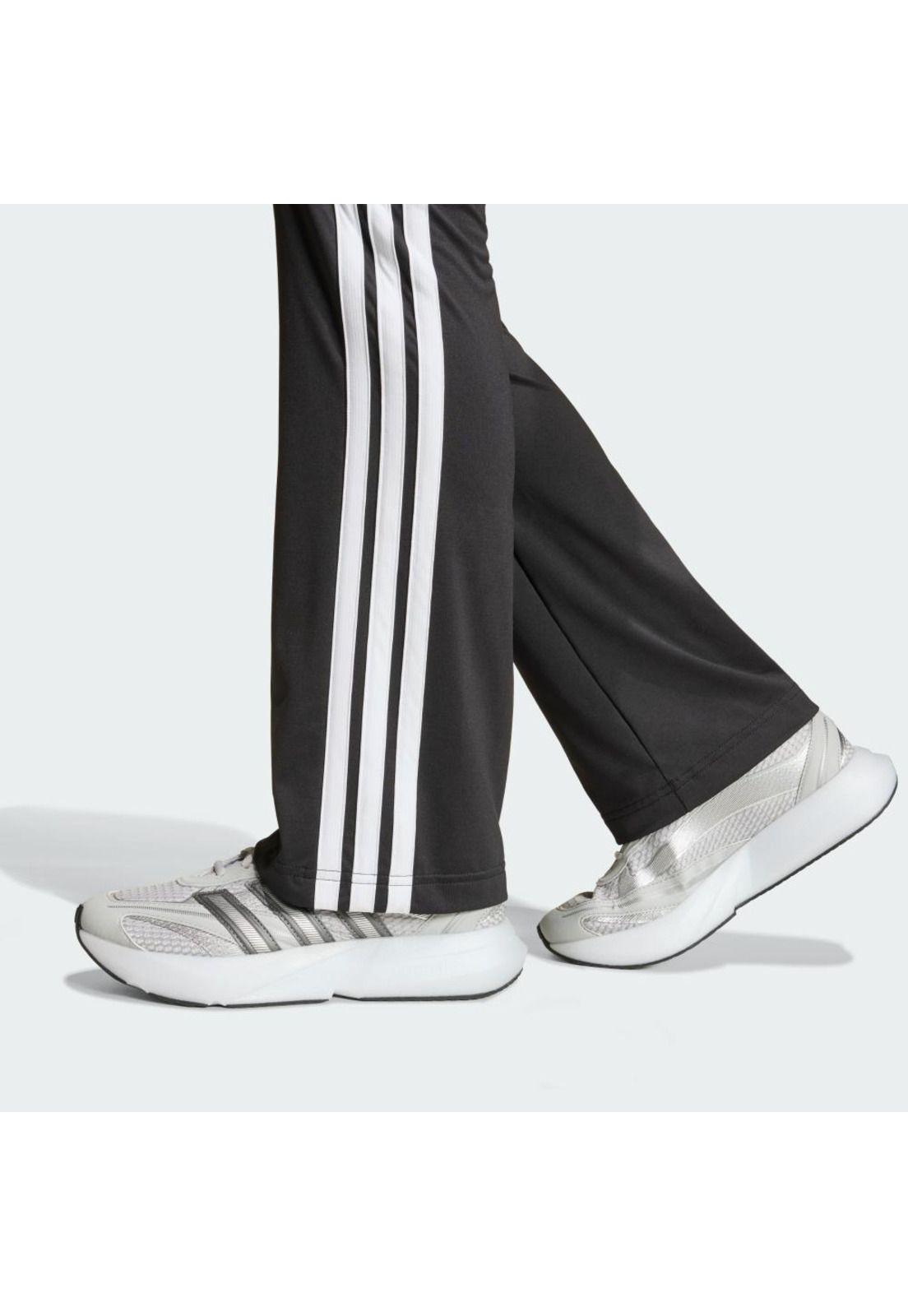 Pantalón adidas Calzas Train Essentials 3 Tiras Diseño (Color: Negro)-5
