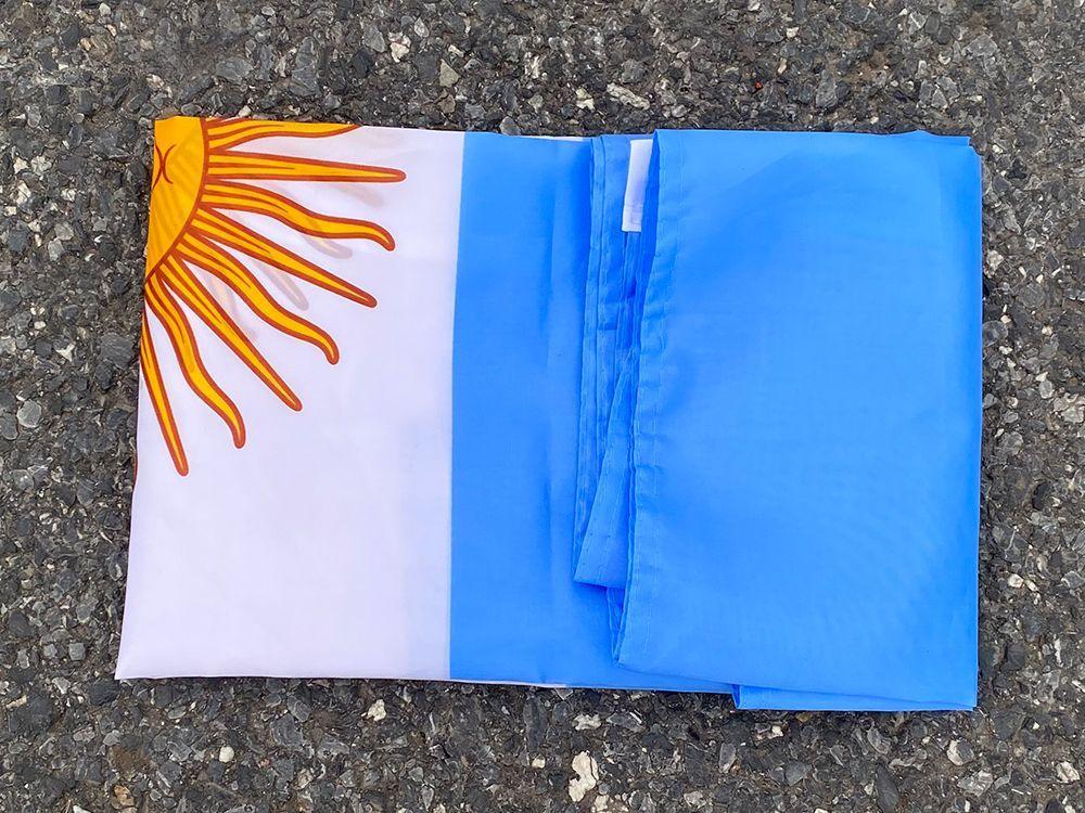 Bandera Argentina 60x90 CM Estampada ojales metálicos-4