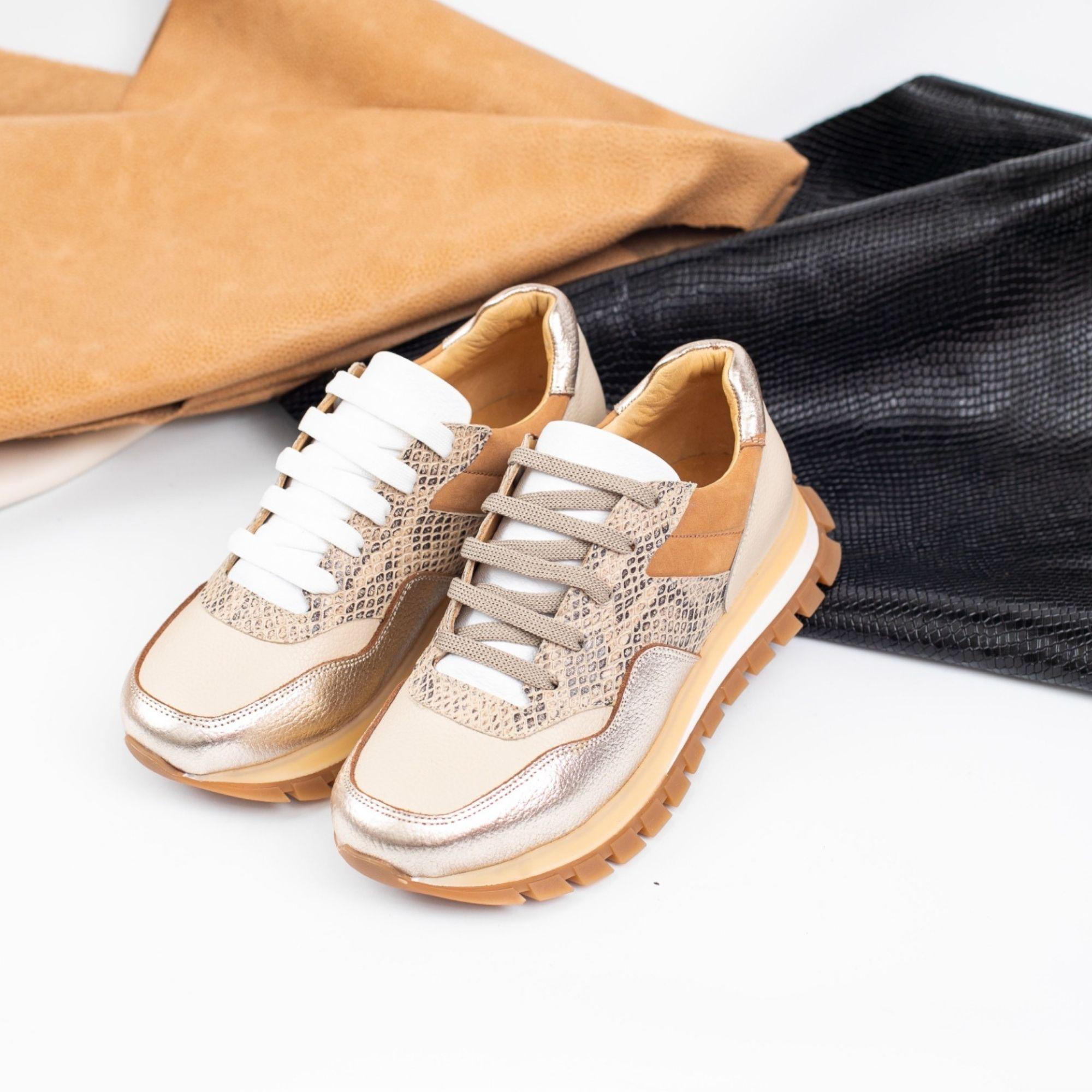 Zapatillas Male Boa 100 % cuero.-0