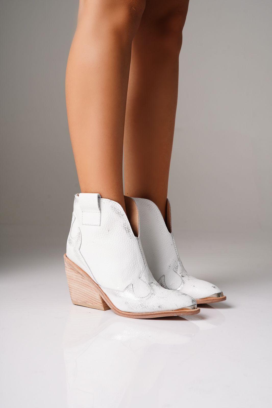 Botin Fiji Blanco Platinado-3