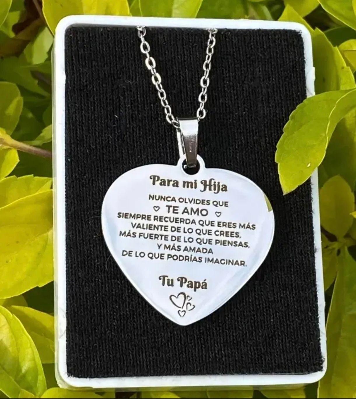 Collar Corazon De Acero Inoxidable Con Grabado-3