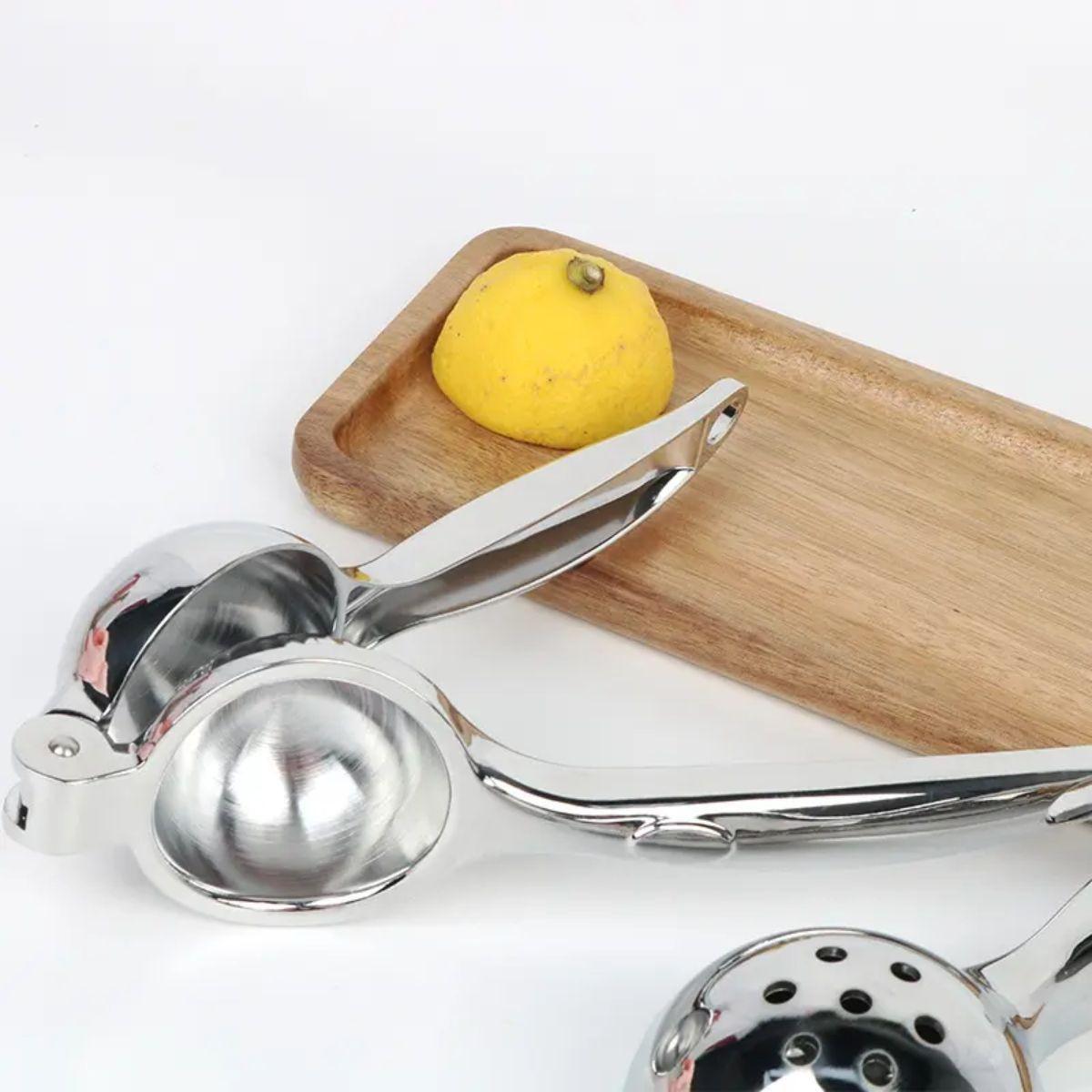 Exprimidor Manual De Limones En Acero Inoxidable Premium-4