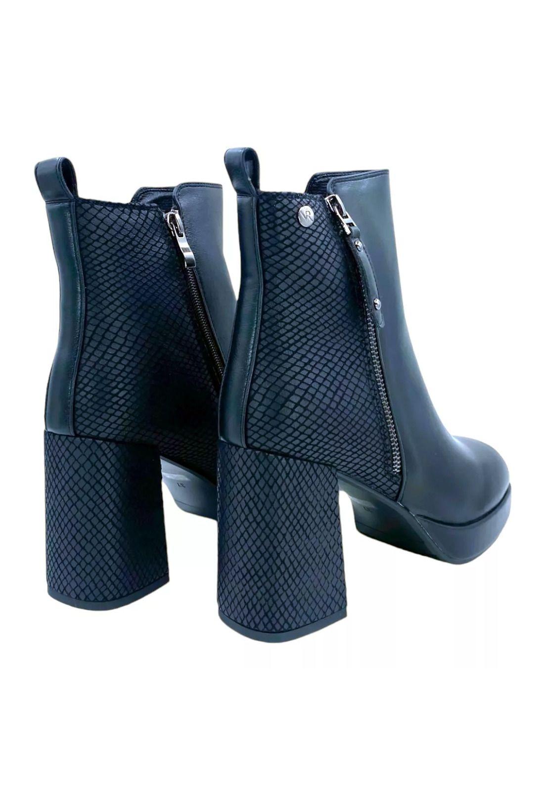 Botin Balti Negro Via Rosmini-2