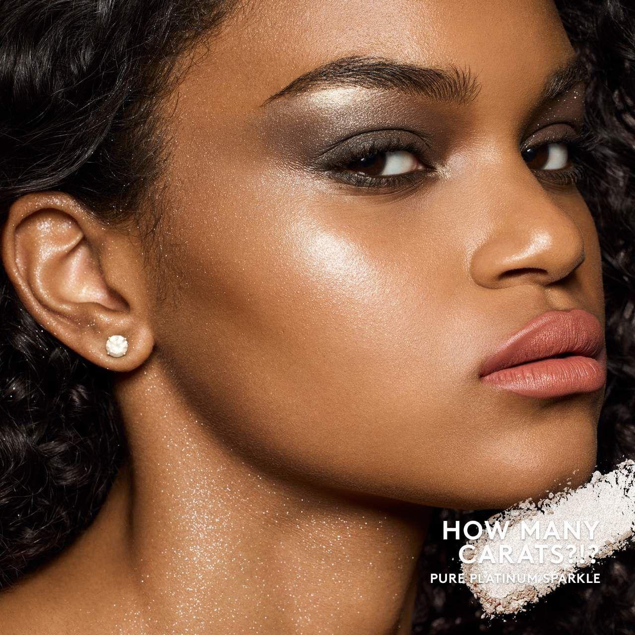 Fenty Beauty by Rihanna  Diamond Bomb All-Over Diamond Veil Tono How Many Carats?-3