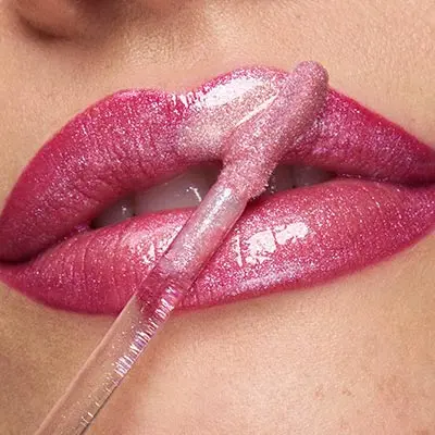 Kiko Milano Lumiverse My Holo Crush lipgloss&coat Tono 02-3