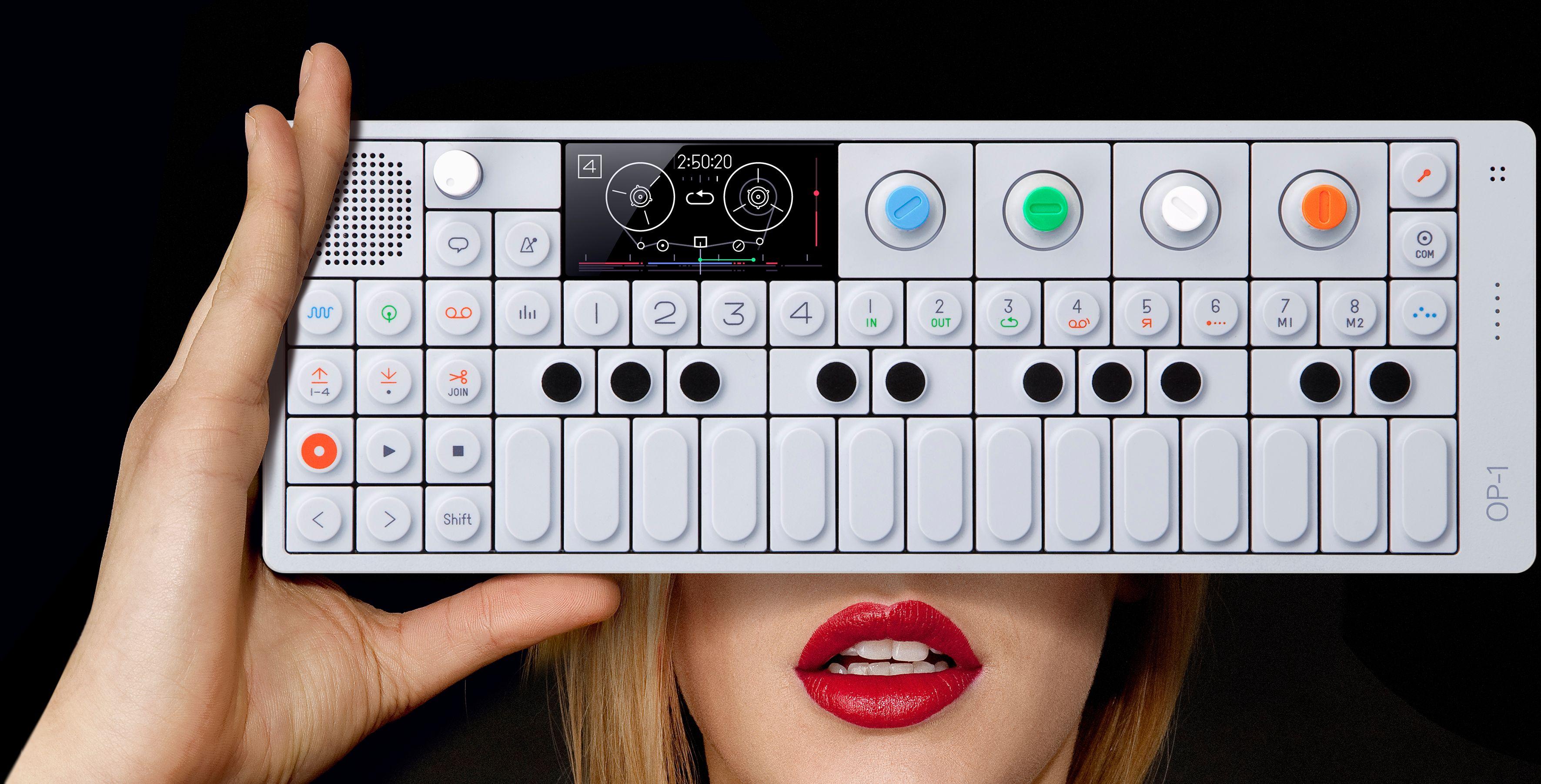Sintetizador Op-1 Teenage Engineering-1