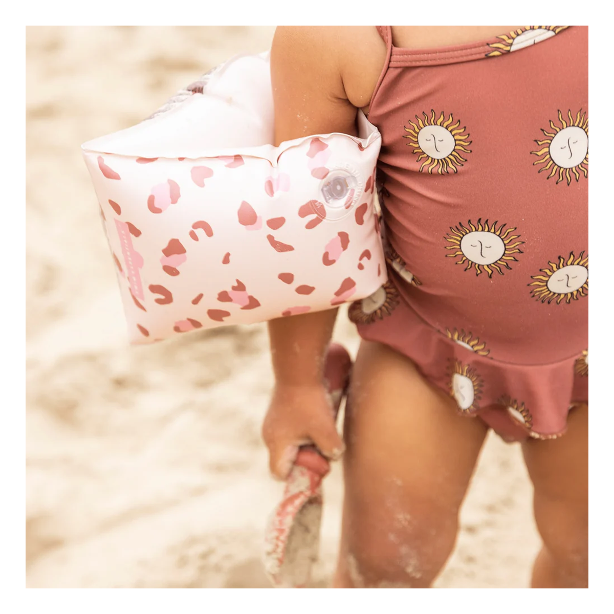 Alitas Flotador Leopardo Rosa Swim Essentials-5