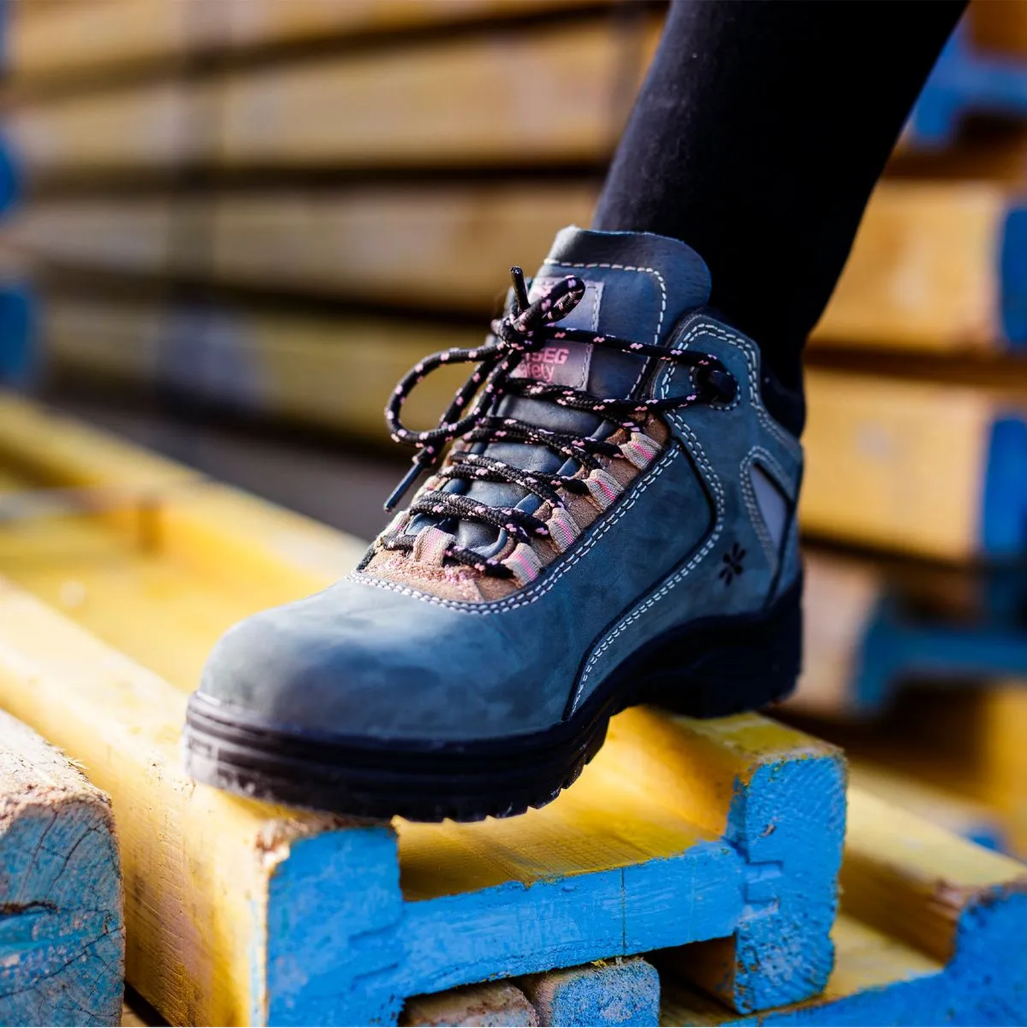 Botín de Seguridad Kate NS-575-4