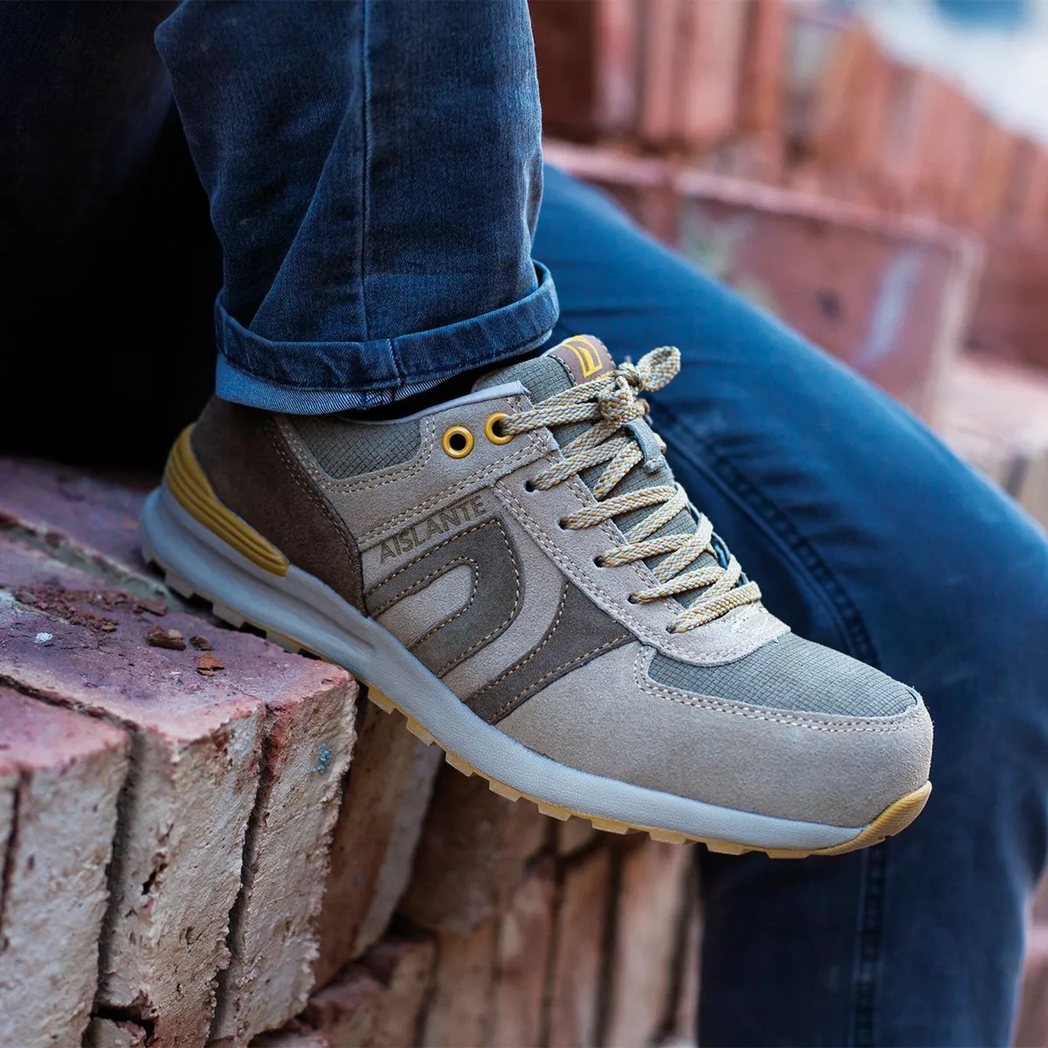 Zapatilla de seguridad Eros-7