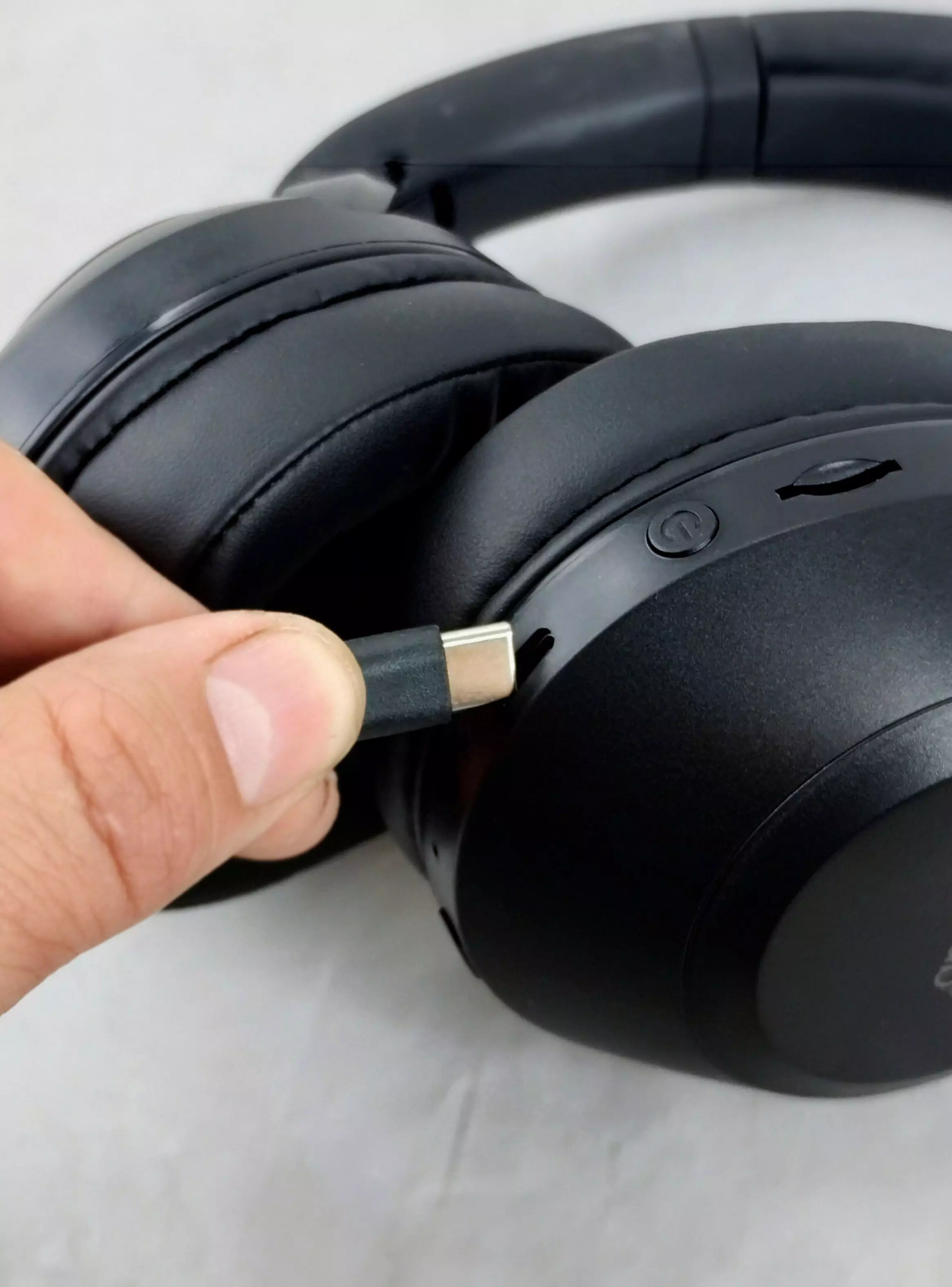 Audifono Inalambrico Bluetooth Y Cable Aux SoftComfort Negro-2