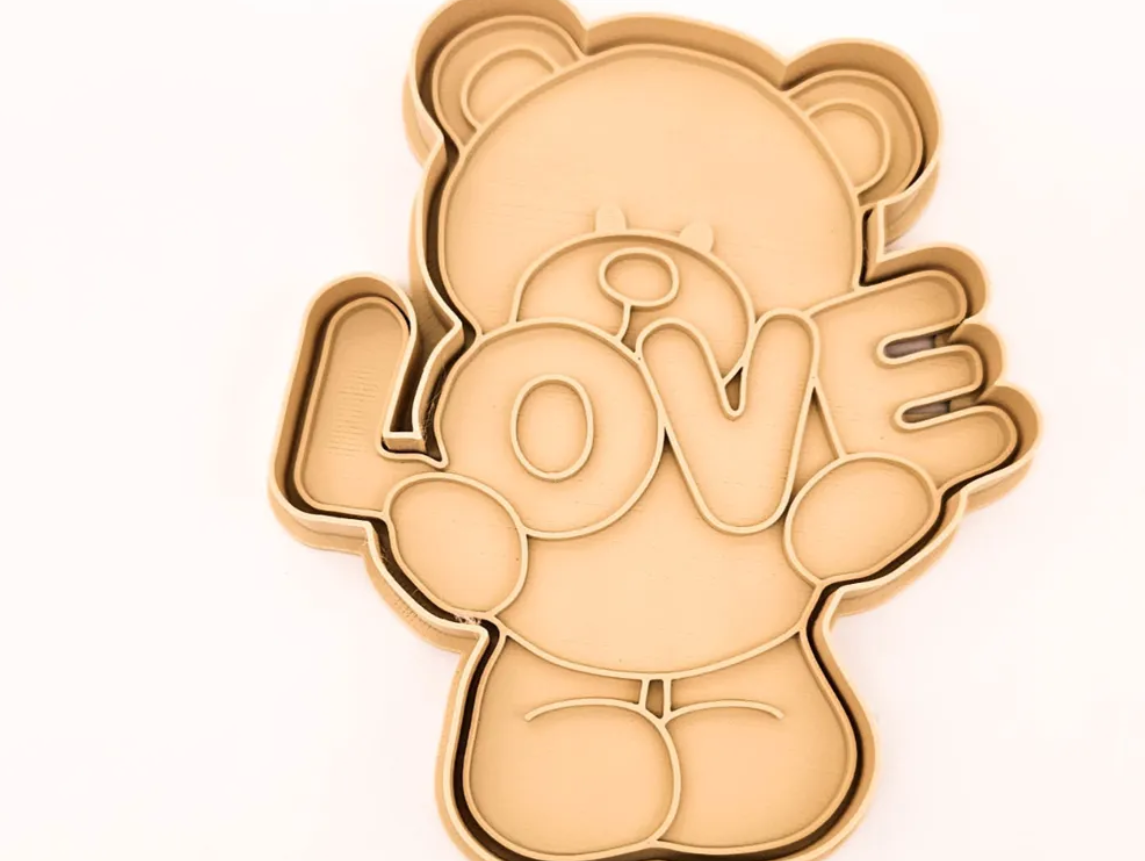 Cortador de galletas - Osito con la palabra LOVE-2