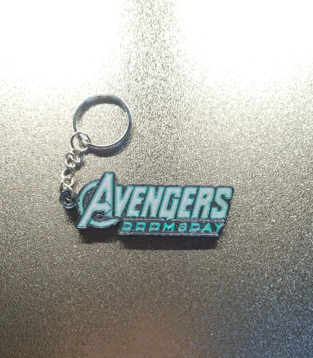 Llavero Diseño - Avengers Doomsday-2
