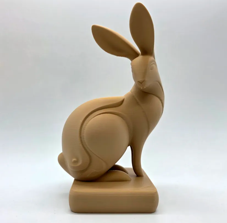Figura de conejo mirando hacia atrás-3