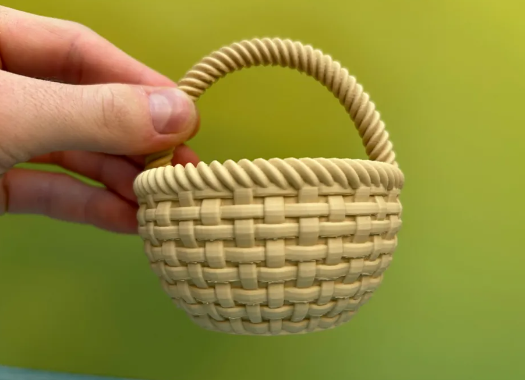 Cesta de pascua pequeña tejida-2