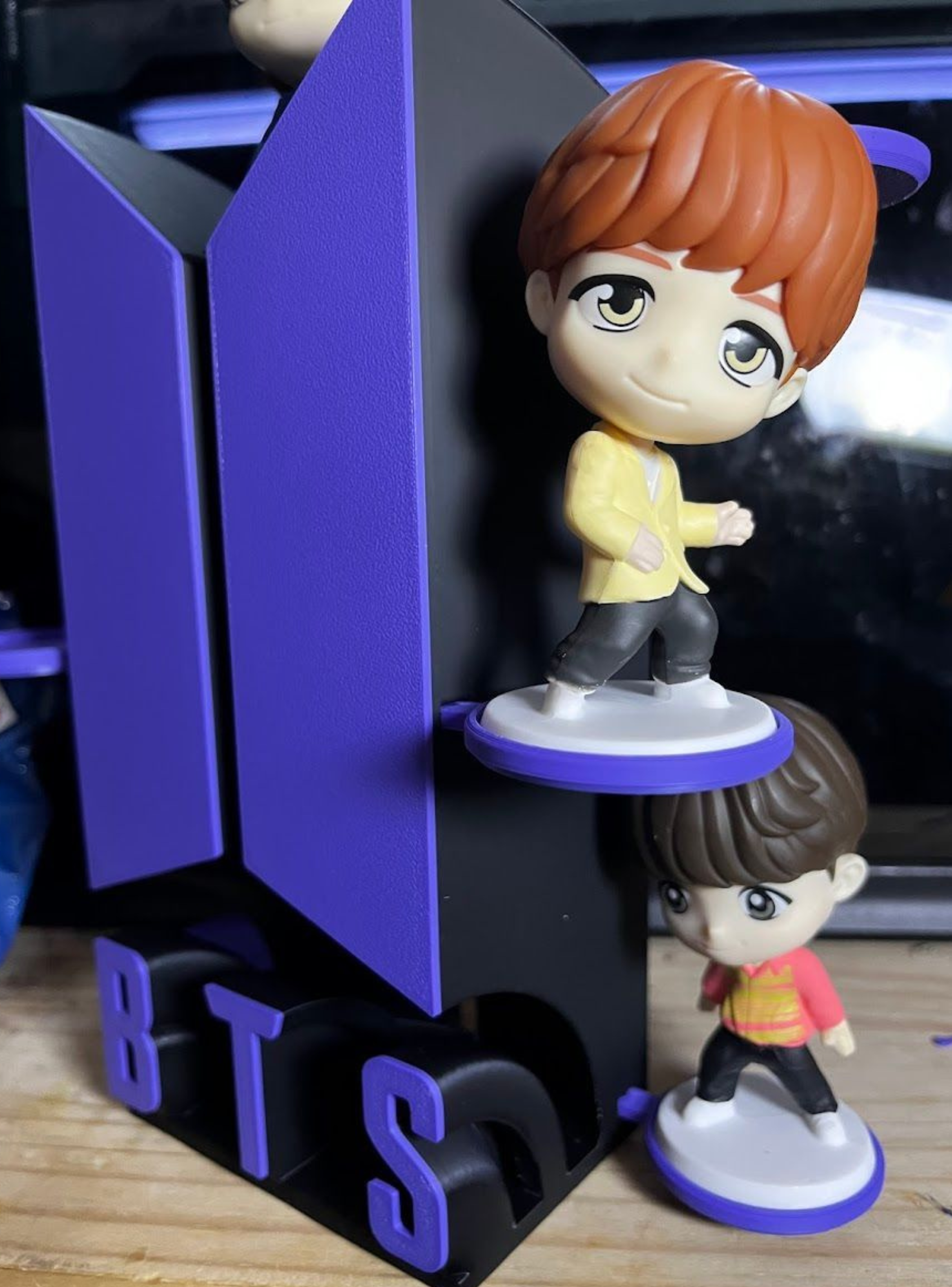 BTS TinyTAN - Stand Figuras-2