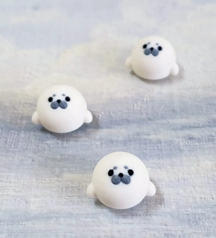 Llavero de panecillos de foca-3