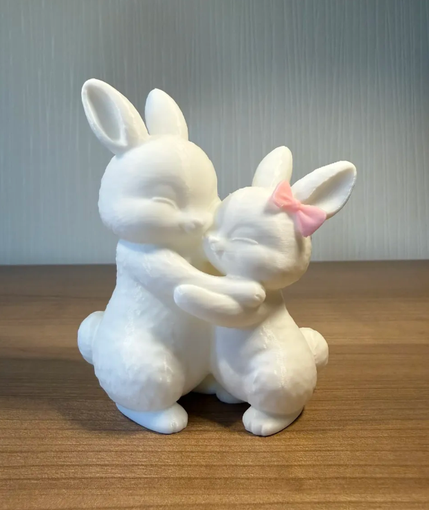 Figura decorativa - Conejos tiernos abrazándose-2