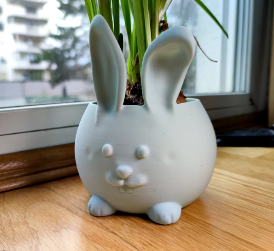 Macetero diseño conejito con cola-3
