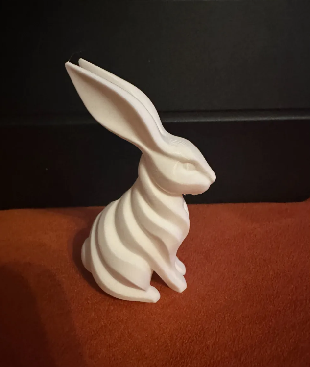 Figura conejo moderno-3