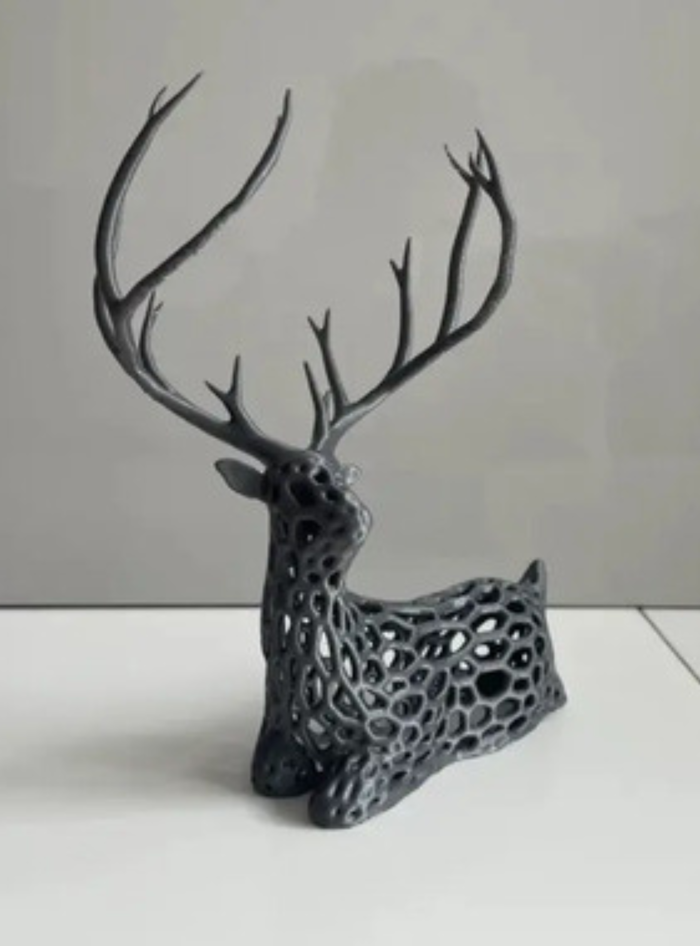 Decoración Ciervo Voronoi-1