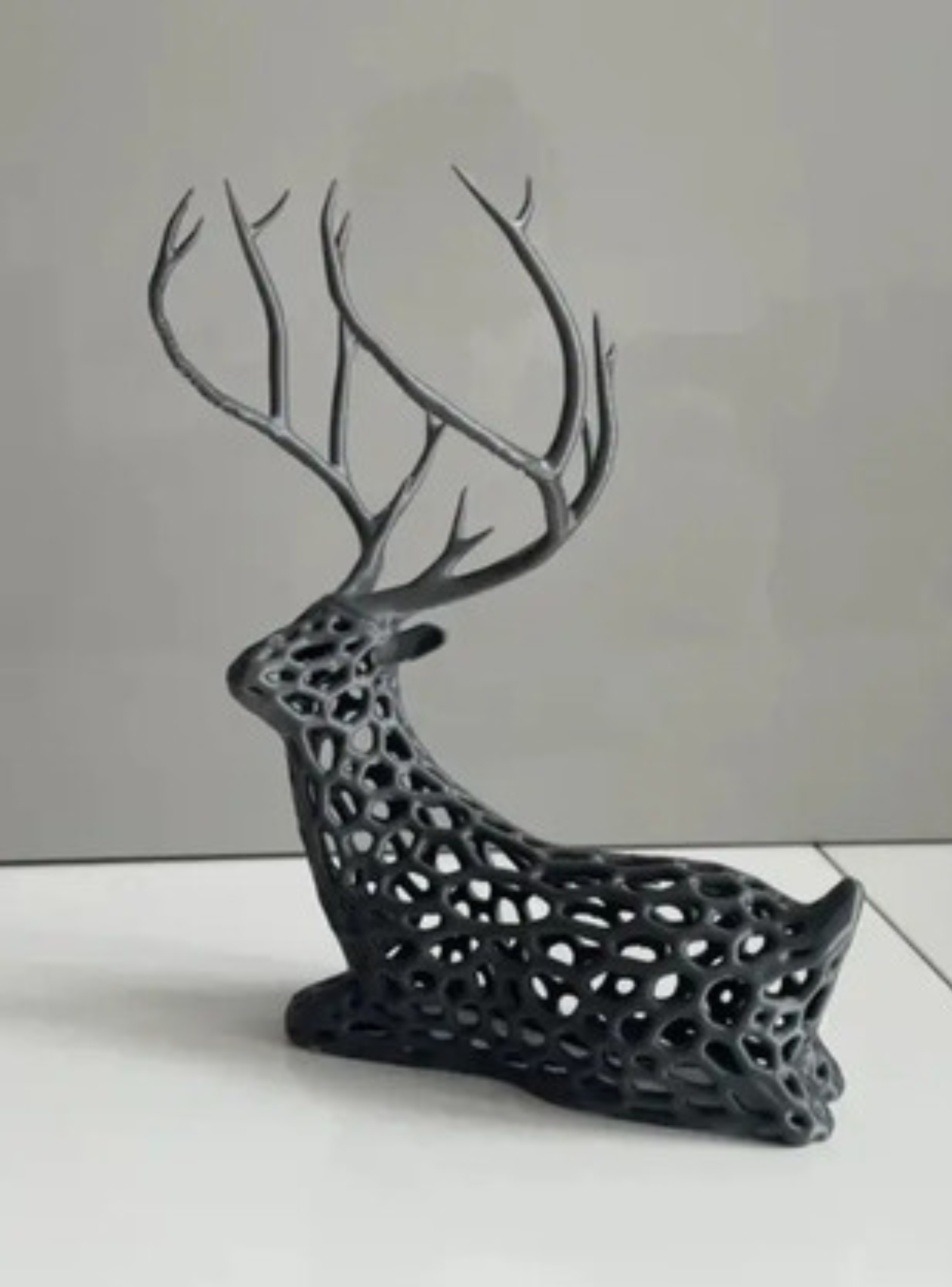 Decoración Ciervo Voronoi-2