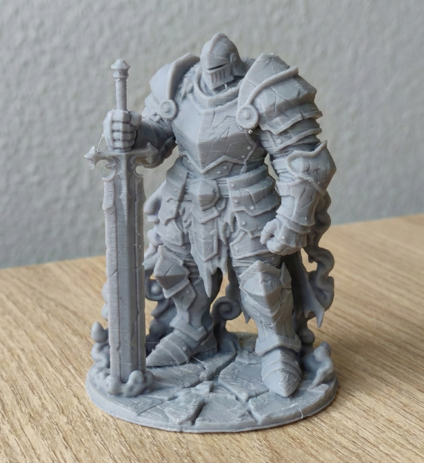 Escultura Decorativa- Caballero Armado -2