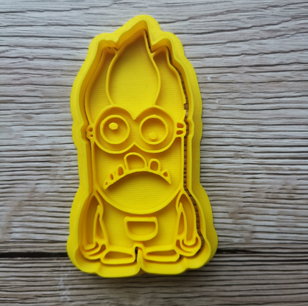 Pack de 4 cortadores de galletas Gru Minions-4