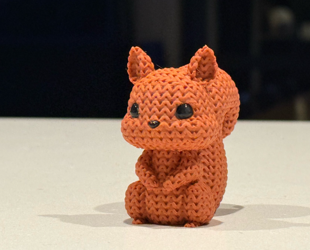 Mini Figura - Ardilla Estilo Tejido-2