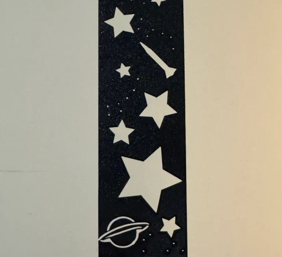 Marca página diseño espacial-3