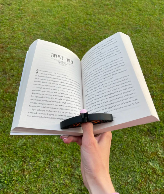 Sujeta páginas Mariposa-2