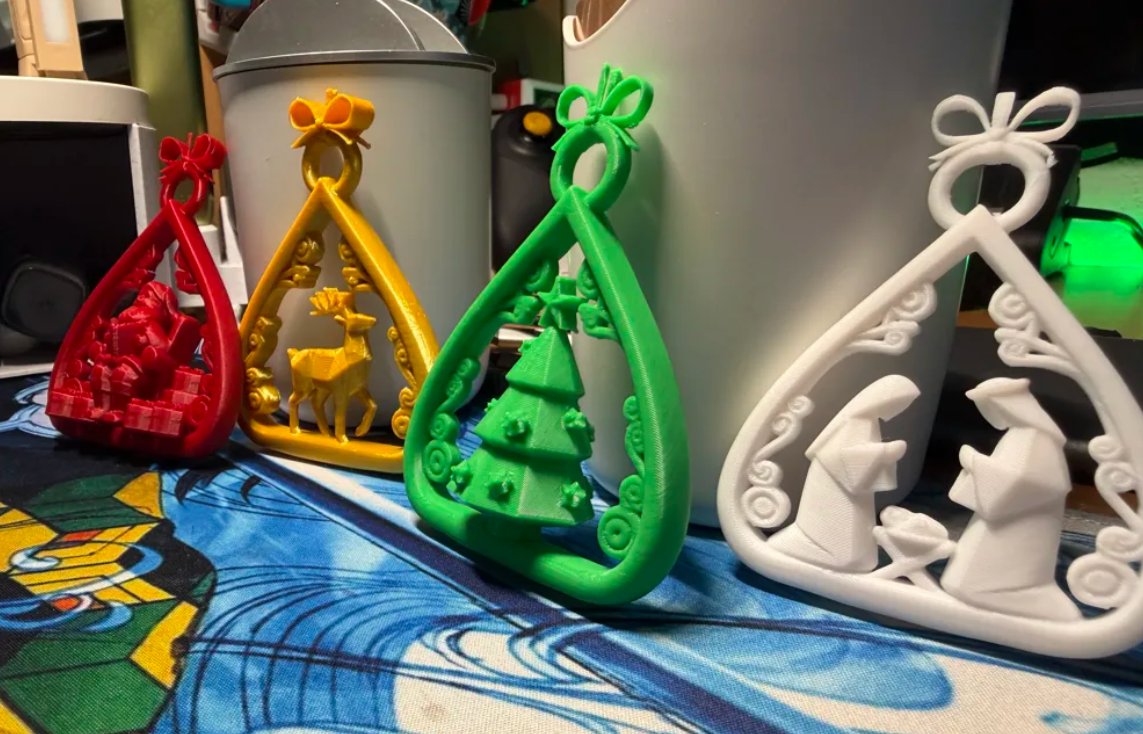 Adornos navidad en forma de Lágrima (PACK 4 UN)-2