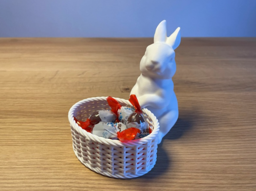 Escultura- Conejo de Pascua con canasta-1