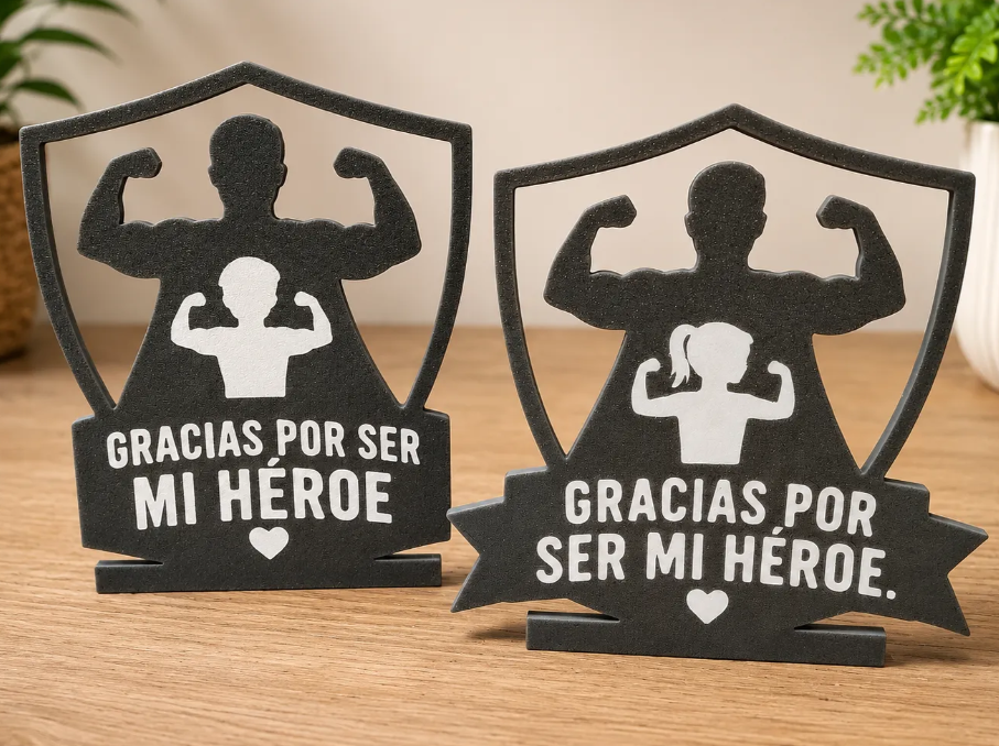 Escultura Decorativa Prints Patro- Papá Héroe Pack de 2 -1
