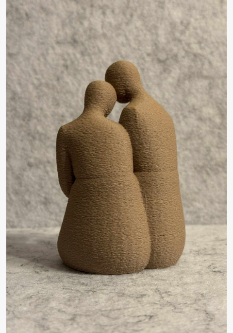 Escultura- Abrazo Familiar-2