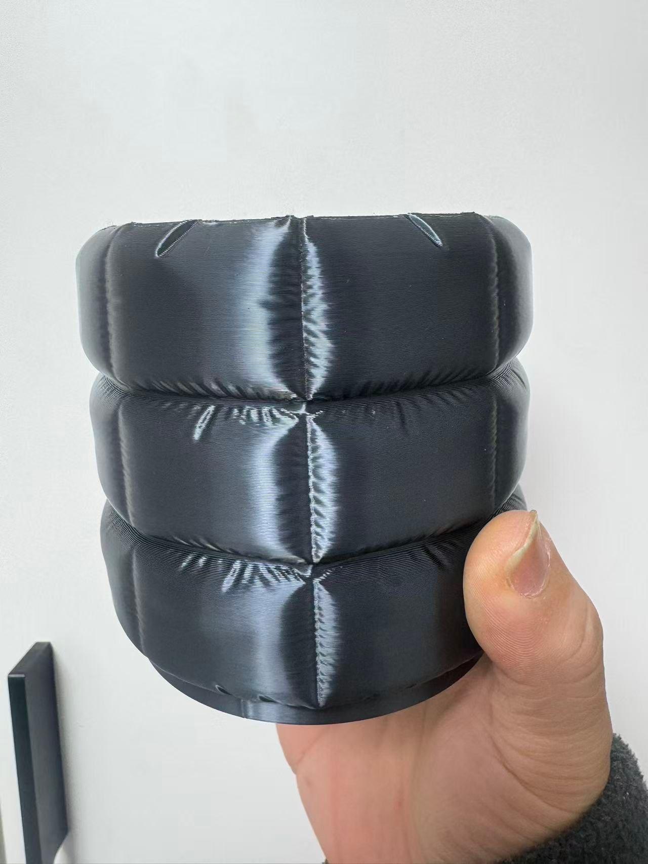 Portalapices - Plumífero-4