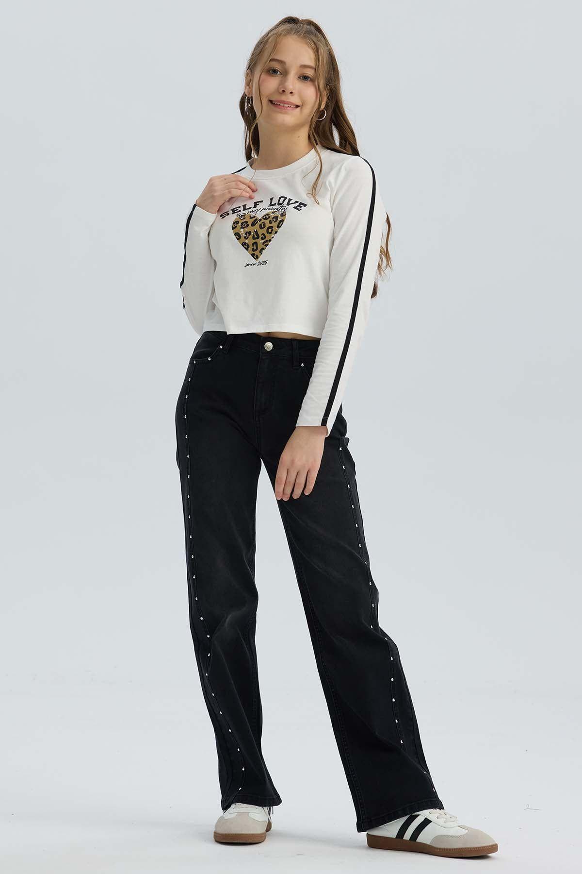 Jeans Niña Calce Recto Con Tachas Negro-3