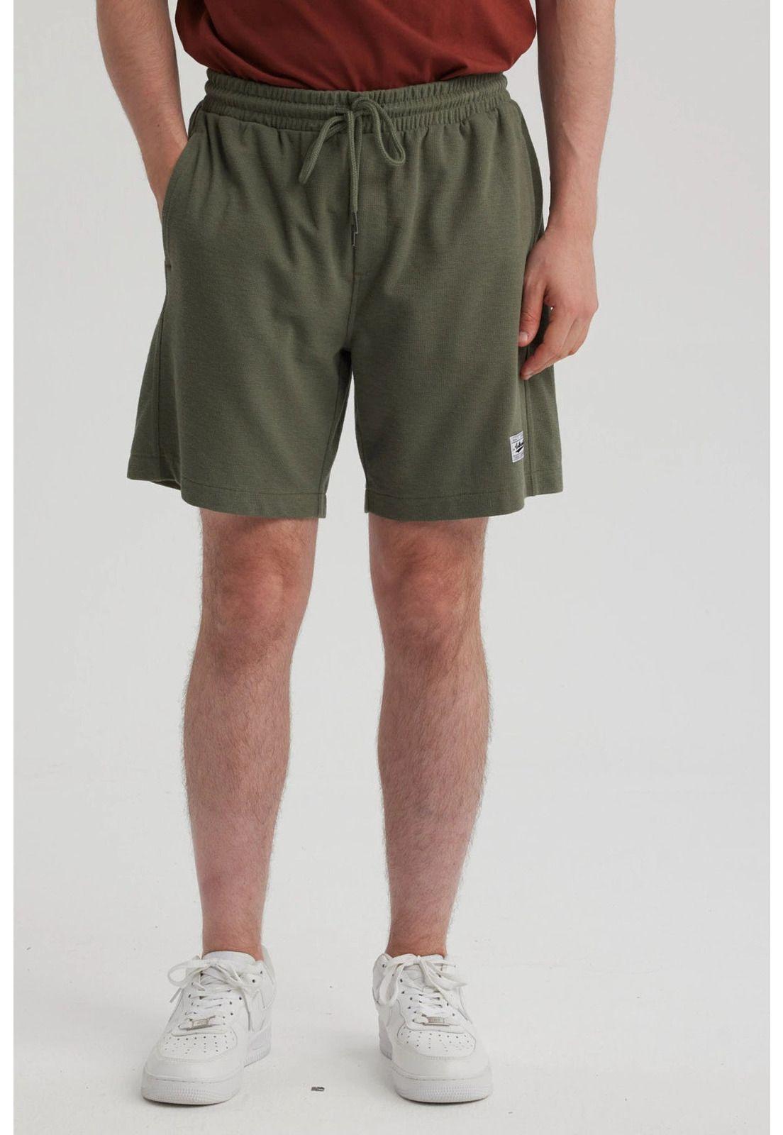 Bermuda Hombre Textura Liso Verde Militar-0