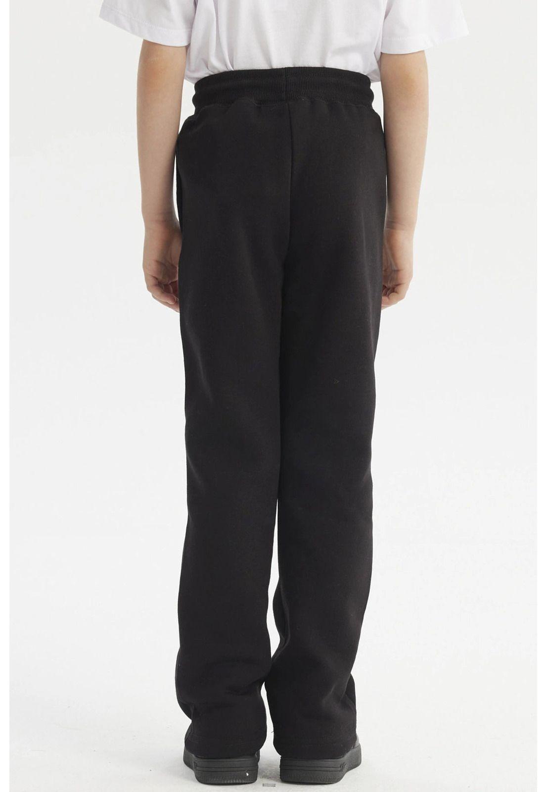 Pantalón Buzo Niño Calce Recto Negro-2