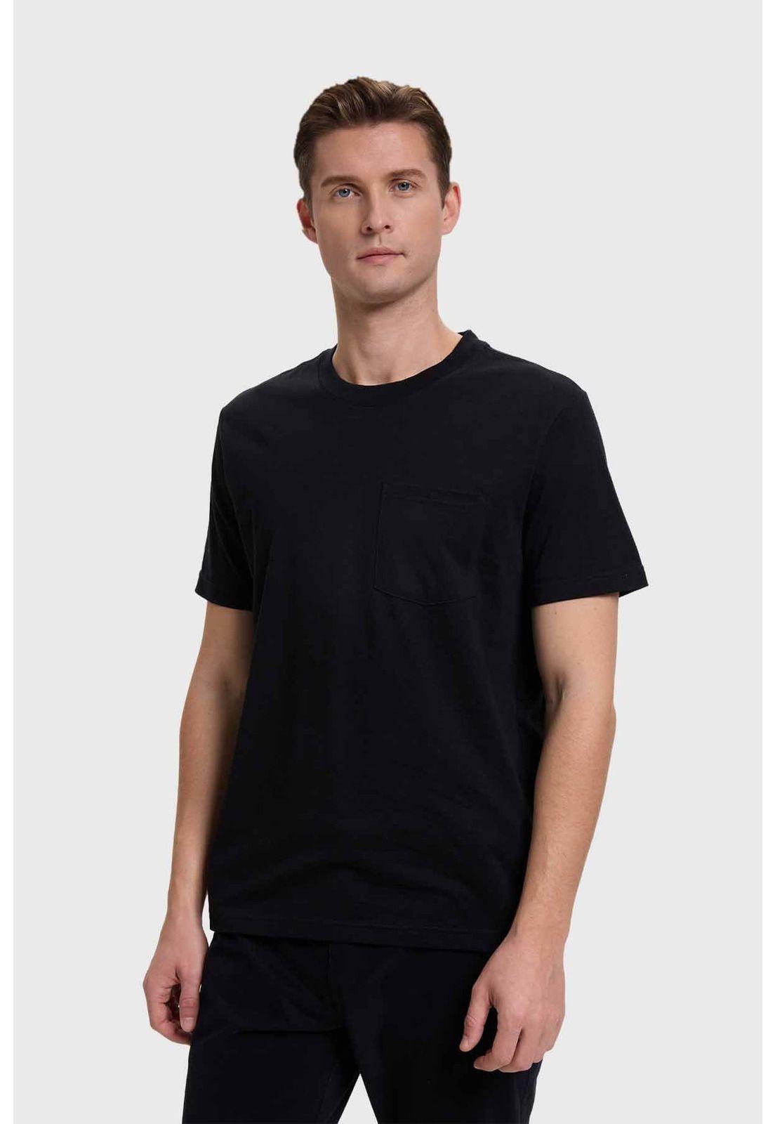 Polera Hombre Básica Con Bolsillo Negro - lll-1