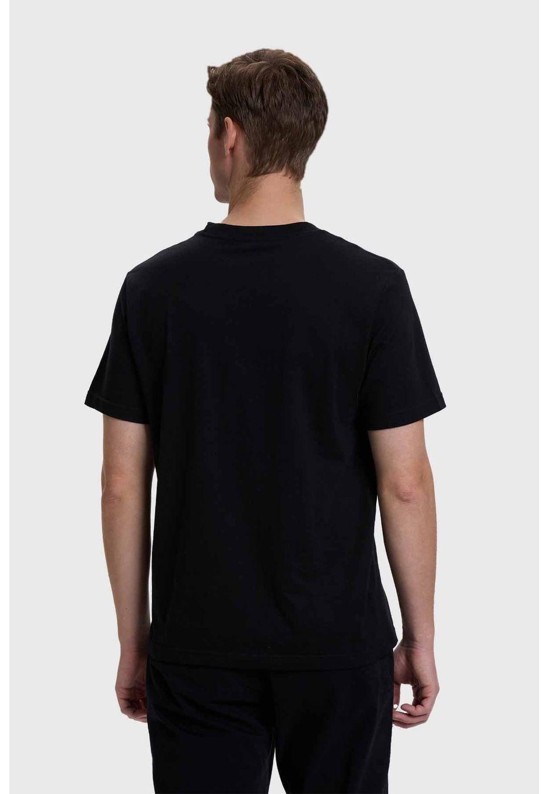 Polera Hombre Básica Con Bolsillo Negro - lll-2