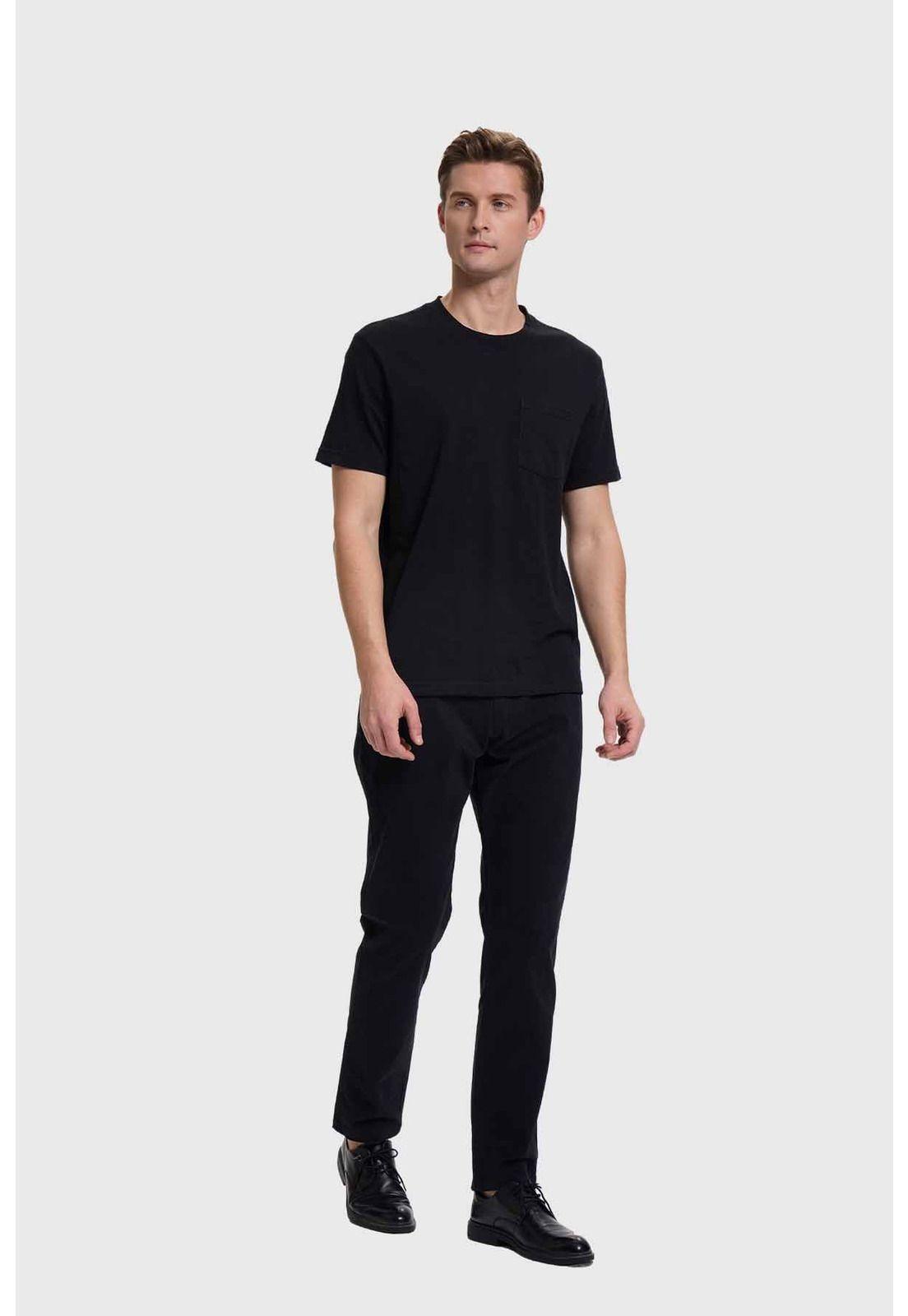 Polera Hombre Básica Con Bolsillo Negro - lll-3