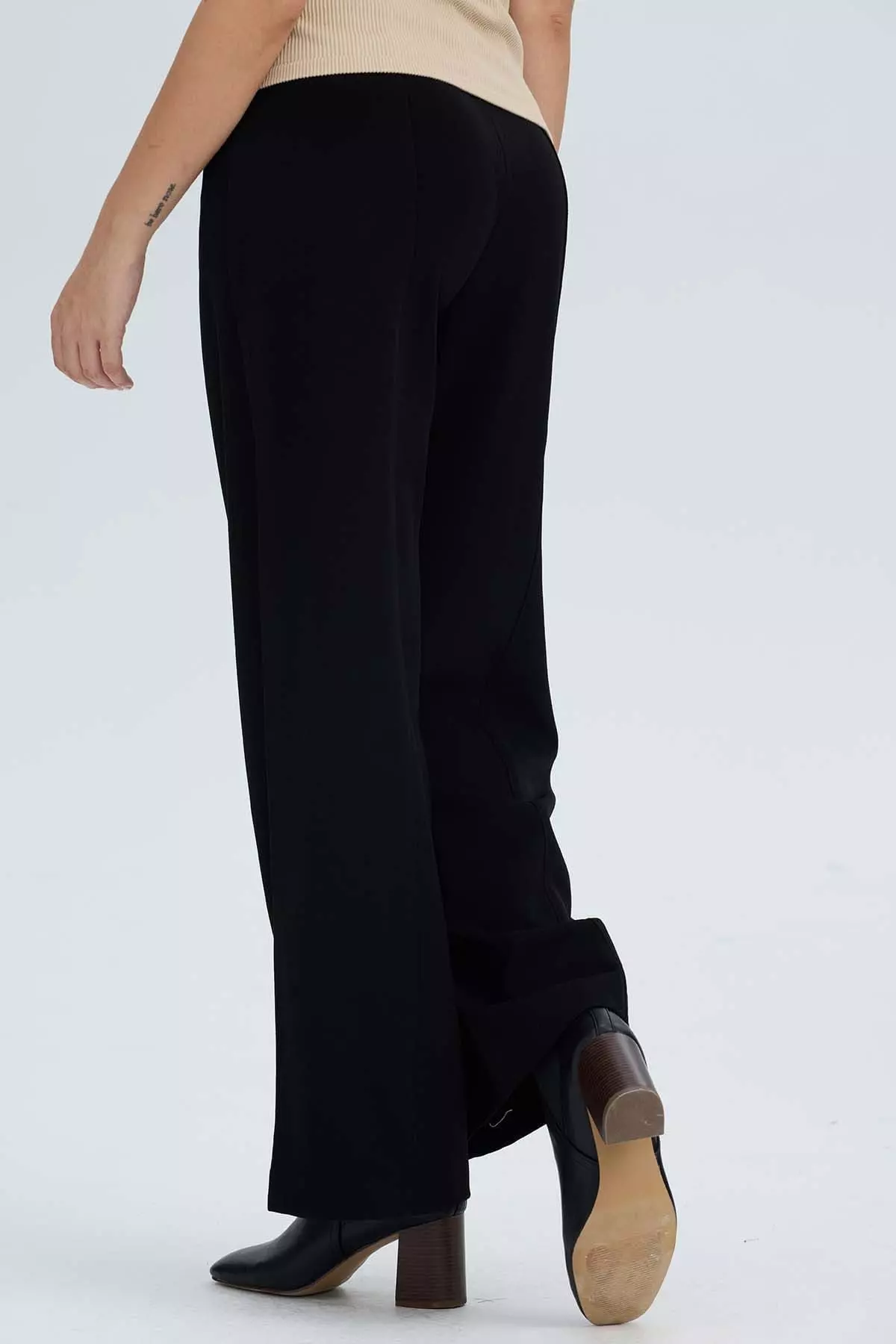 Pantalón Mujer Sastrero Tapetas Delanteras Negro-2