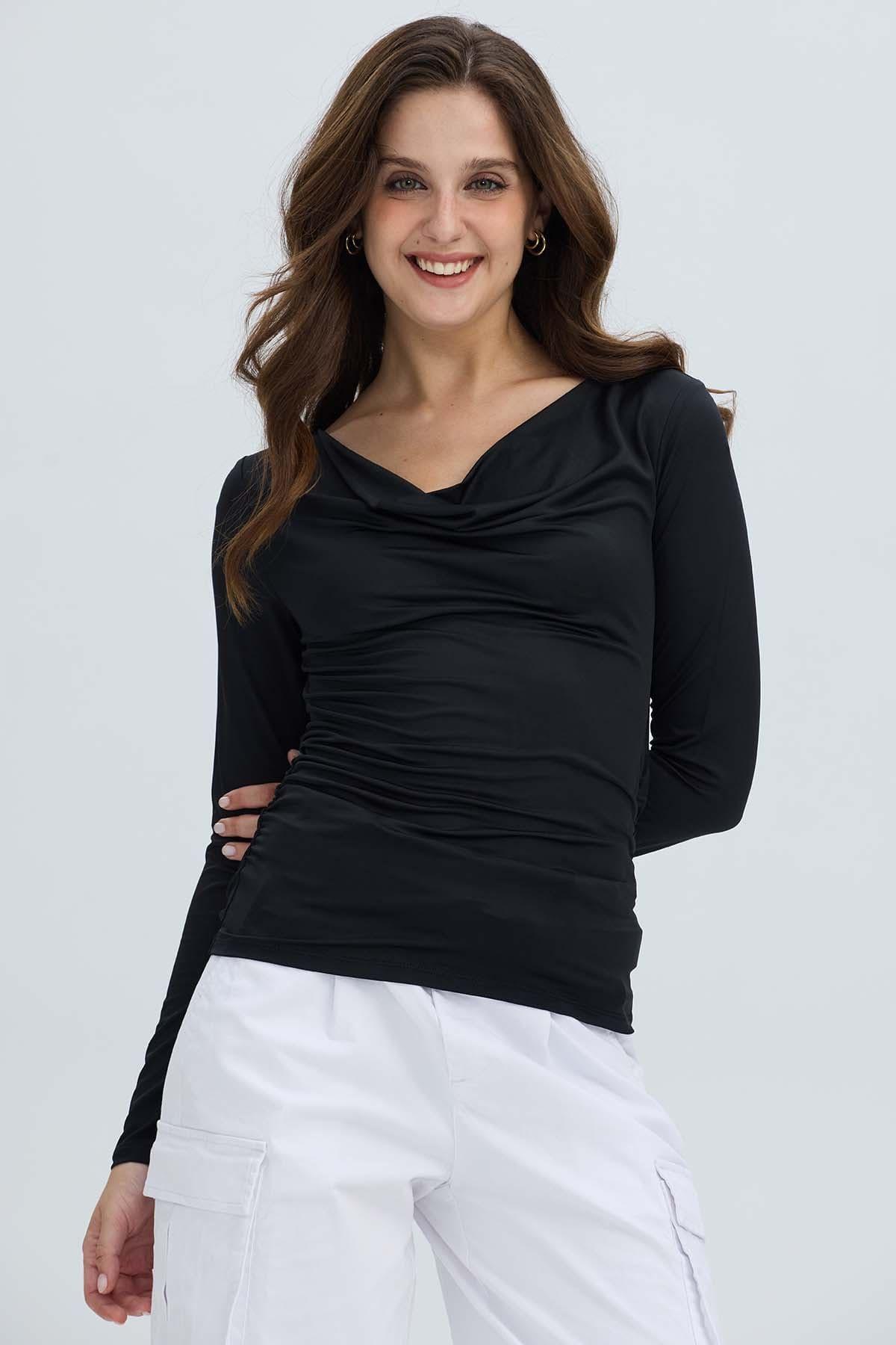 Polera Mujer Drapeado Delantero Negro-1