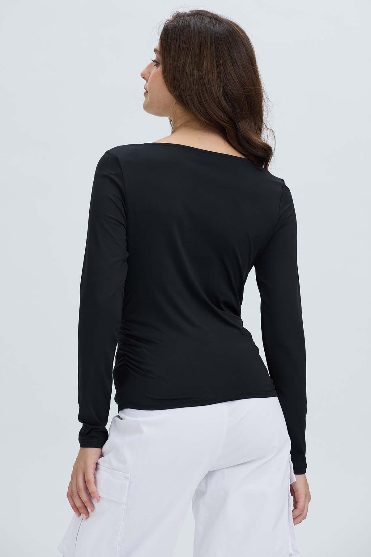 Polera Mujer Drapeado Delantero Negro-2