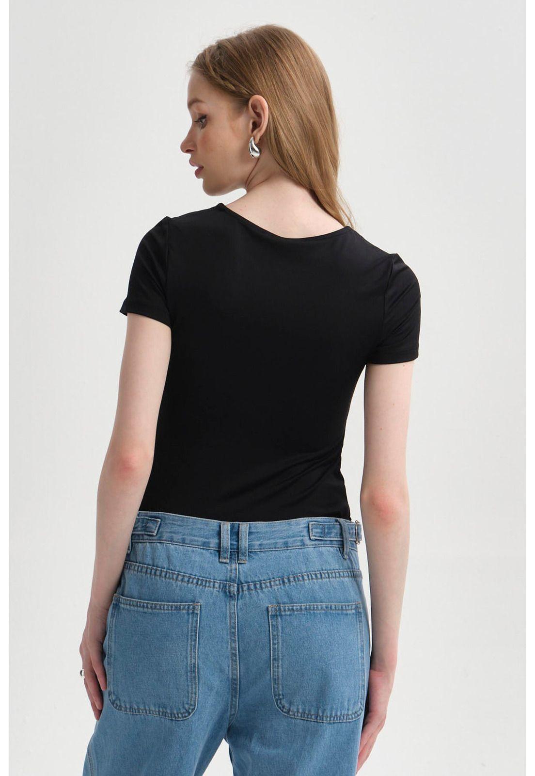 Polera Mujer Body Liso Negro-2