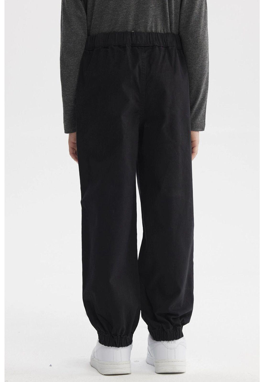 Pantalón Niño Pitillo Negro-2