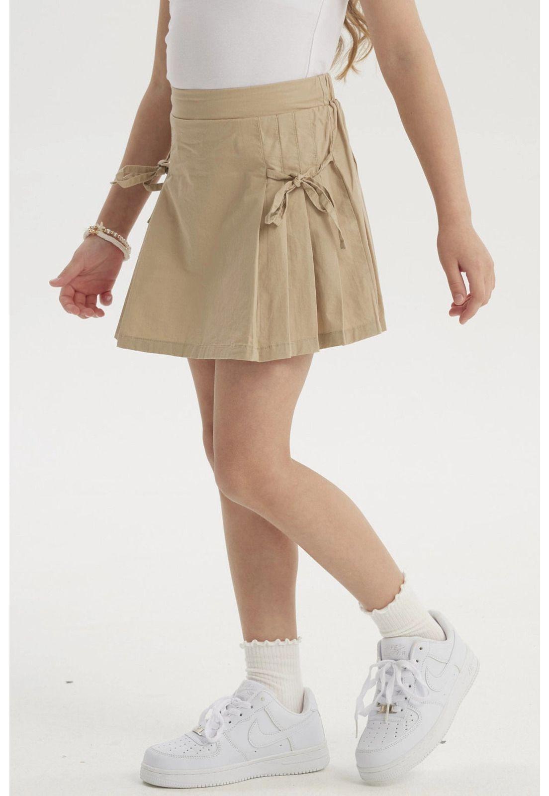 Falda Niña Pliegues Laterales Beige-1