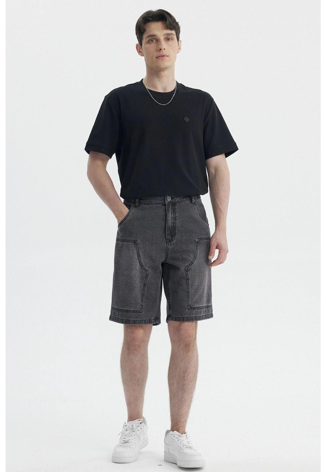 Bermuda Hombre Parche Carpintero Negro-3