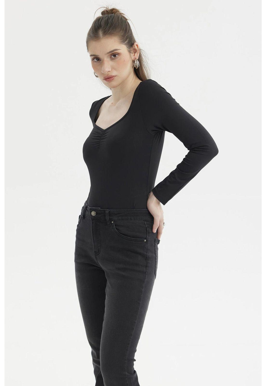 Polera Mujer Escote Recogido Negro- ll-1