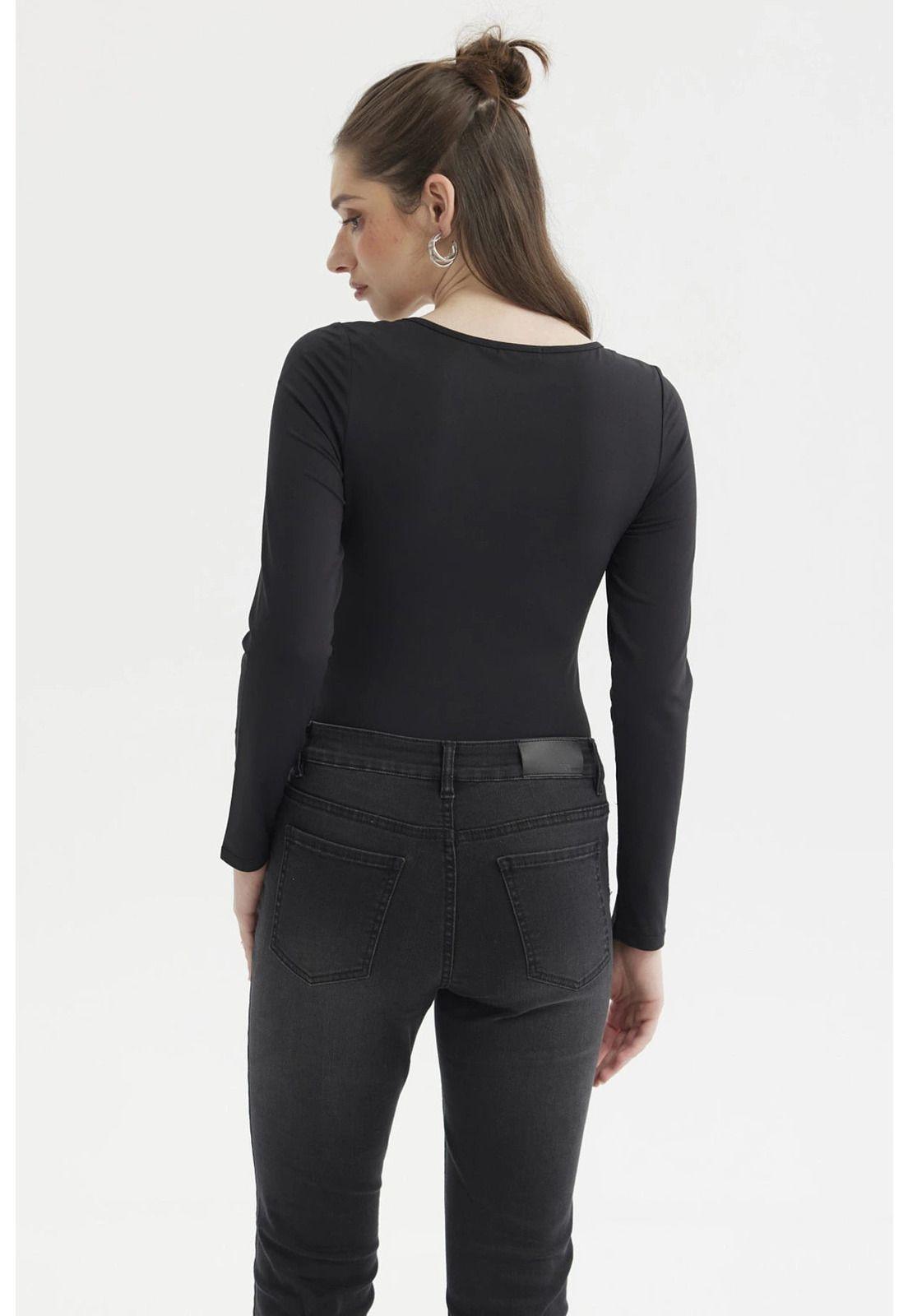 Polera Mujer Escote Recogido Negro- ll-2